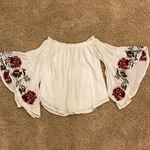 Bohemian flowy top with embroidered flowers